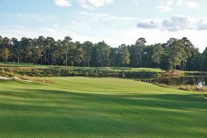 Southern Pines 11th Approach